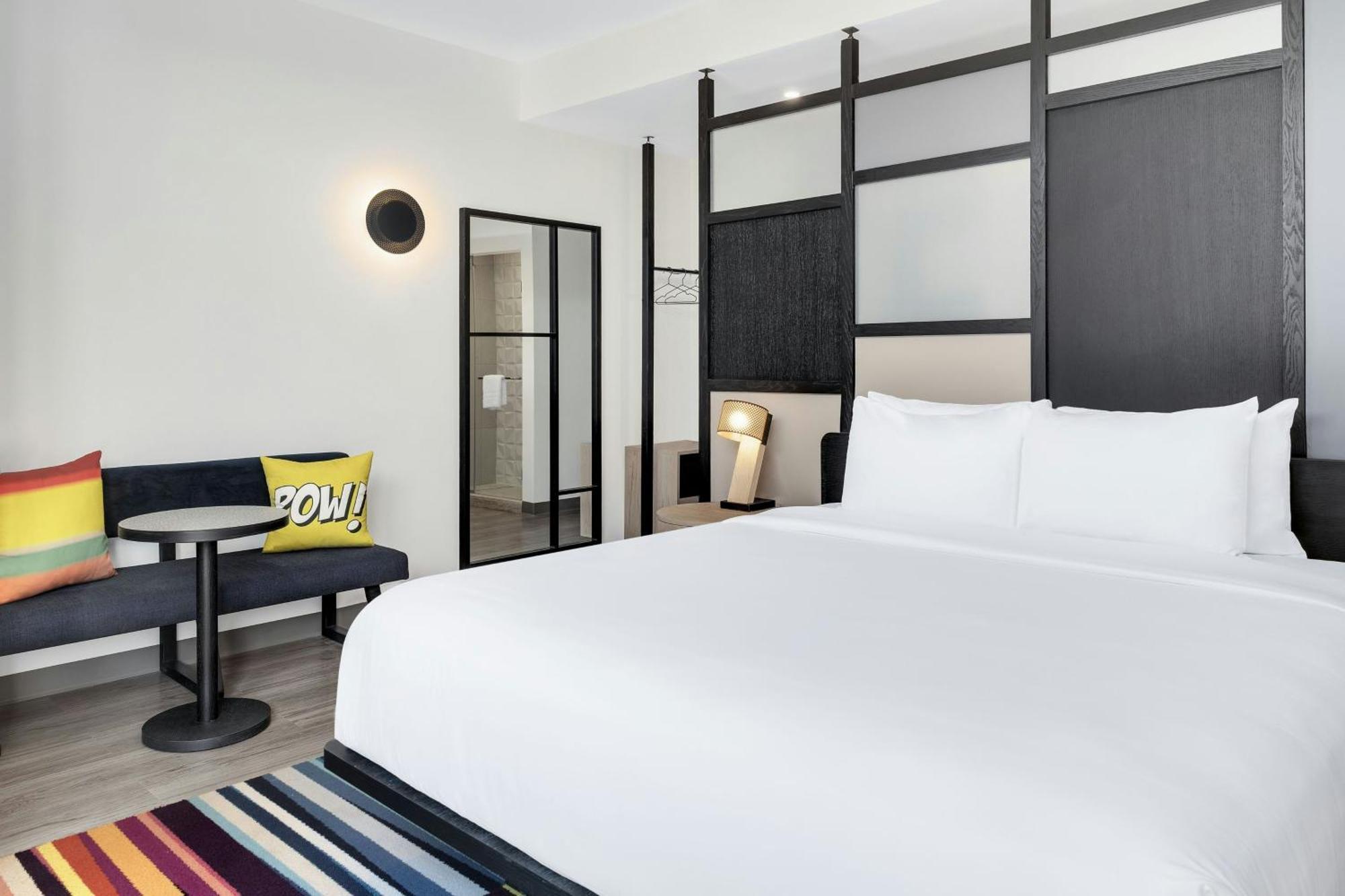 Aloft Santo Domingo Piantini Hotel Exterior photo