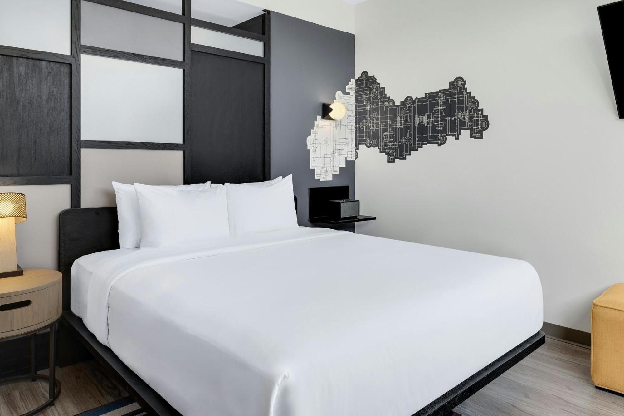 Aloft Santo Domingo Piantini Hotel Exterior photo